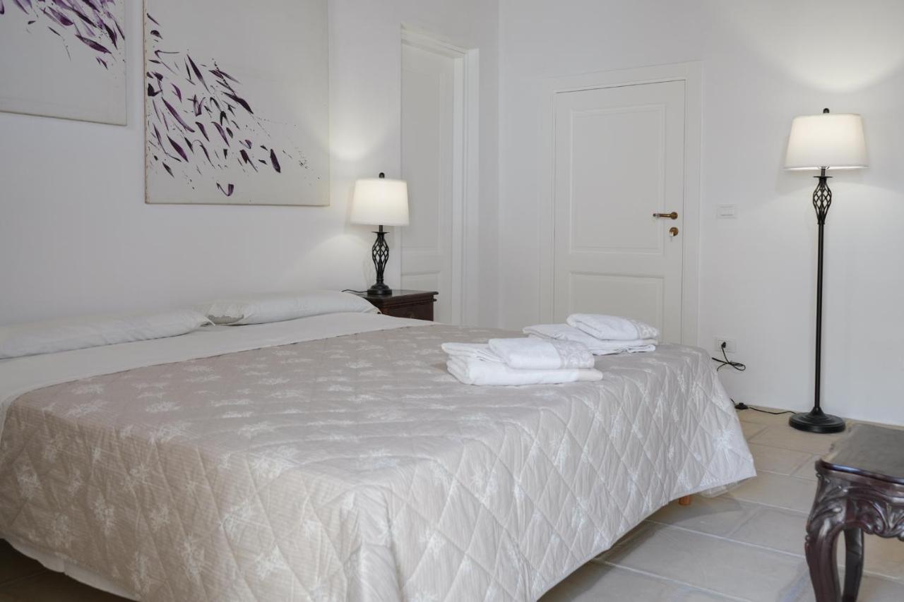 Palazzo Salvatori Hotel Soleto Kültér fotó