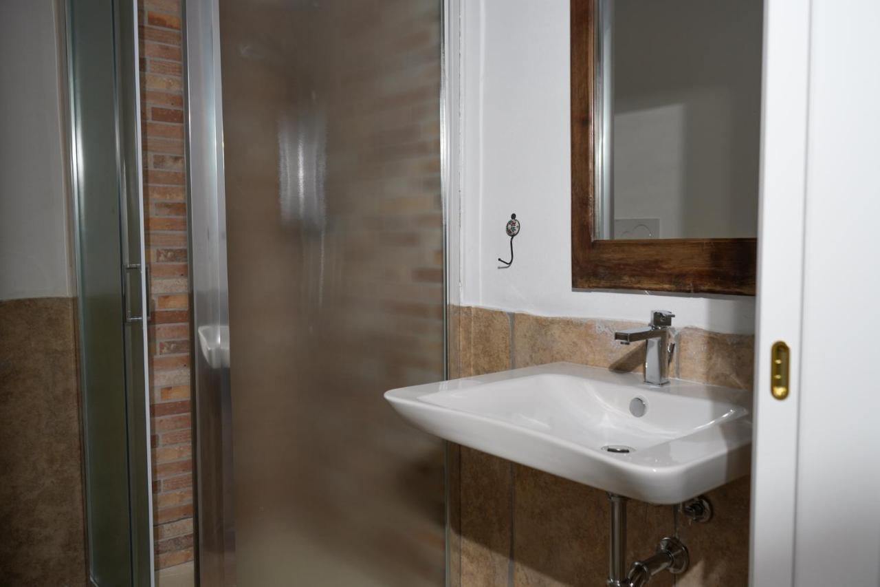 Palazzo Salvatori Hotel Soleto Kültér fotó